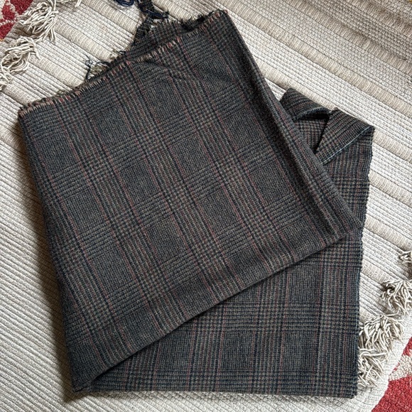 Merino wool plaid fabric, soft new gorgeous, brown dark gray remnant 1 1/2 yards - Picture 1 of 7
